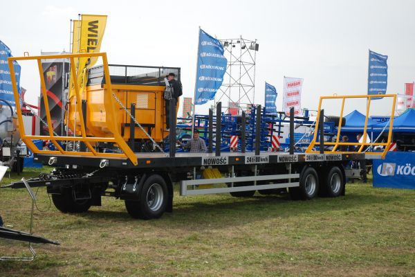 Platforma Wielton PRS-3S, fot. kh Do ciągnika lub ciężarówki