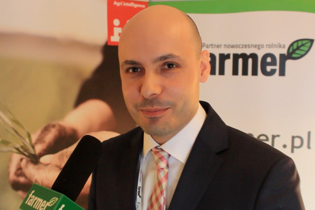 Tomasz Haase z Działu Rozwoju Agrii, fot. farmer.pl Nowości firmy Agrii na 2016 r.