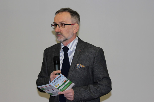 Prof. Zygmunt M. Kowalski, Uniwersytet Rolniczy w Krakowie, fot.Ł.Ch. Prof. Kowalski: rzepak może zastąpić soję w żywieniu krów mlecznych