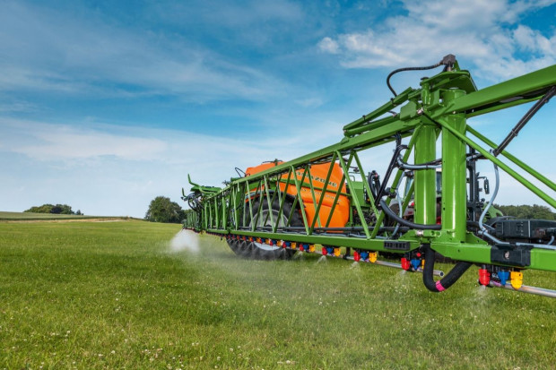 Amazone AmaSelect, fot. Amazone Amazone AmaSelect – automatycznie zmieni wydatek cieczy i nie tylko