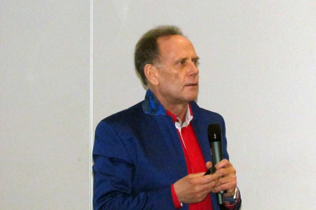 Dr Marian Porowski, lekarz weterynarii Świadomość na temat bioasekuracji wprost proporcjonalna do wielkości stad