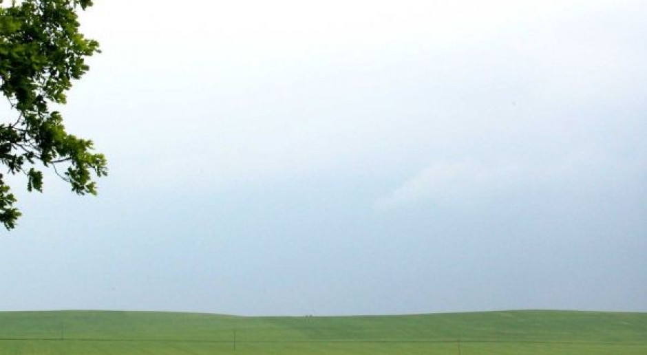 Rząd sprzedaje ziemię a nie ma ustawy reprywatyzacyjnej