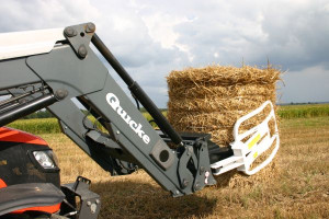Ładowacz czołowy Quicke Q35 z osprzętem Metal-Fach - Niezbędne w każdym gospodarstwie