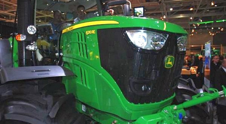 Traktor z generatorem