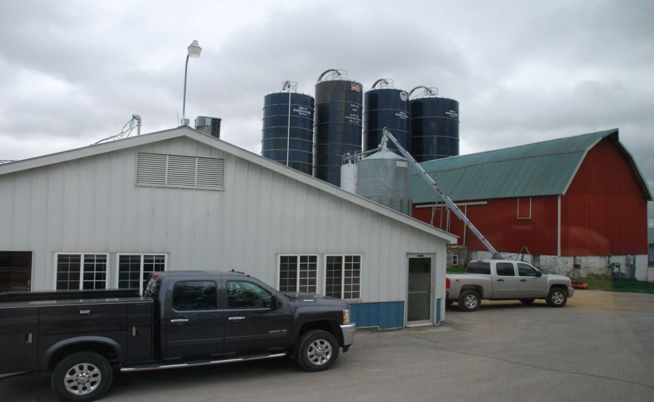 Farma „Blue Star Dairy Farms” w Arlington w stanie Wisconsin, USA ma