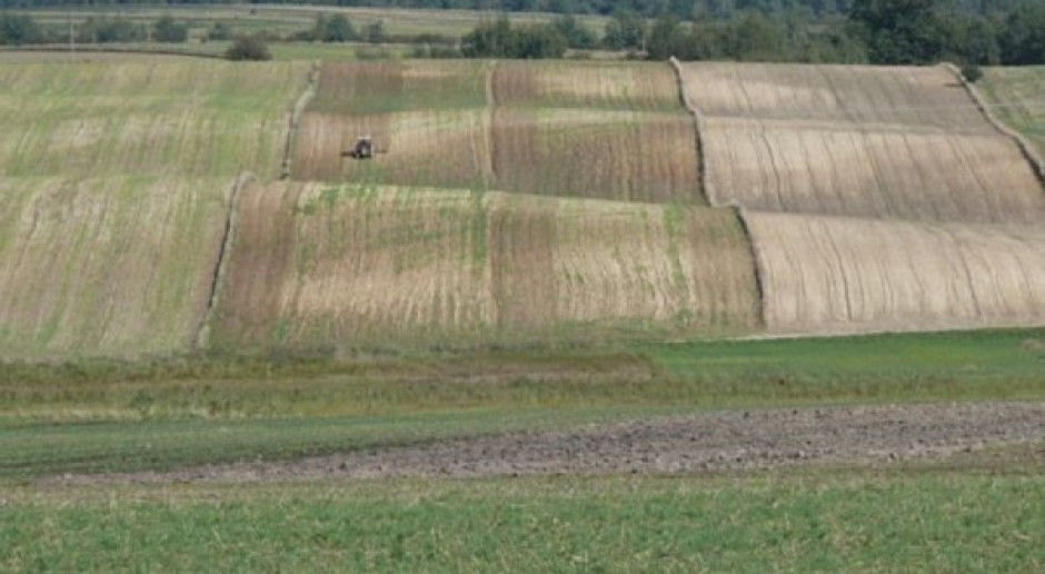 Ruszają przetargi na zakup ziemi