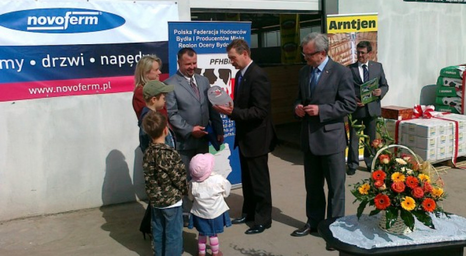 Nowoczesna inwestycja w oborze w kujawsko-pomorskim