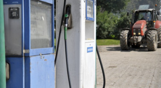 Do końca sierpnia można składać wnioski o zwrot podatku akcyzowego za paliwo