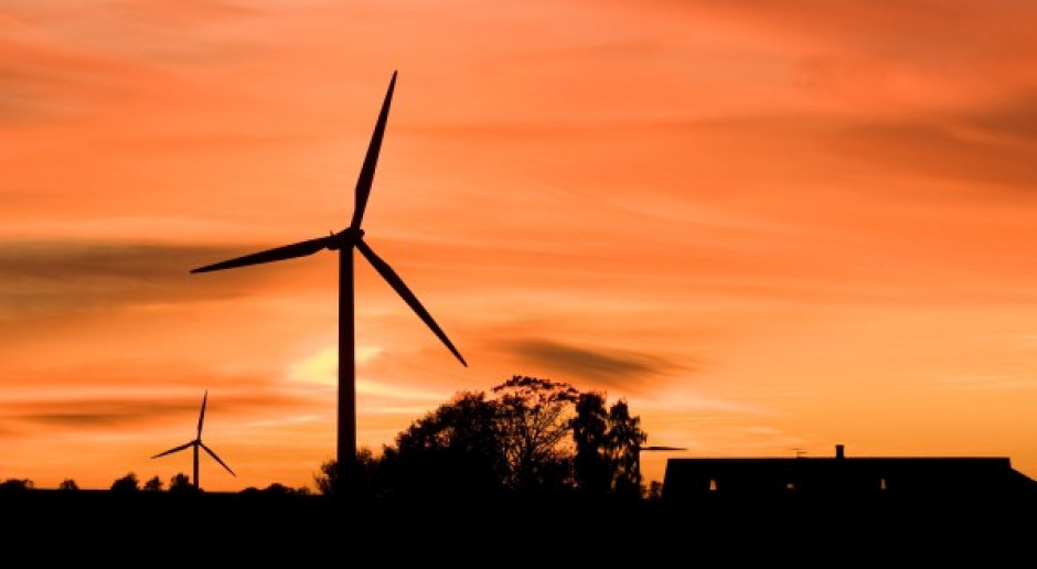Farma wiatrowa oddalona o 2 km?