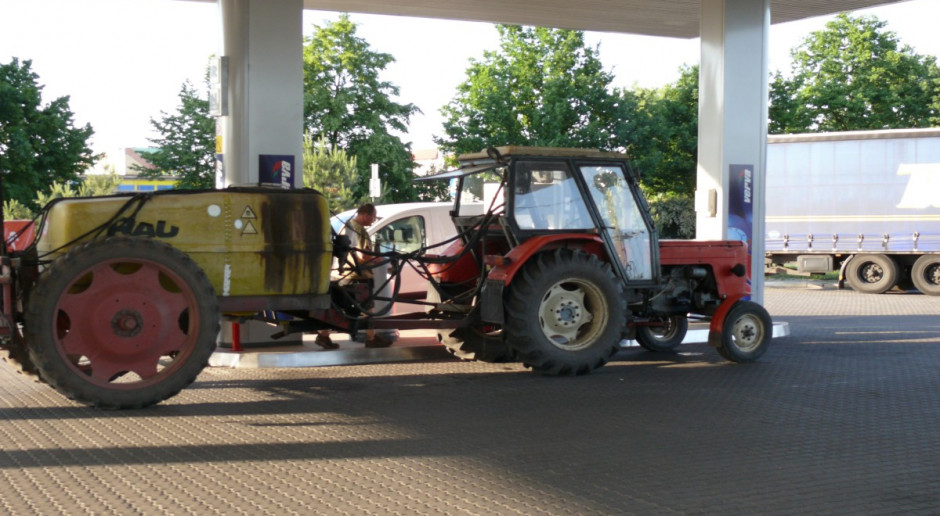 Ceny paliw spadają