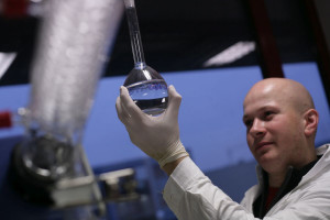 Naukowcy chcą wykorzystać antyrakowe składniki lnu w produkcji żywności