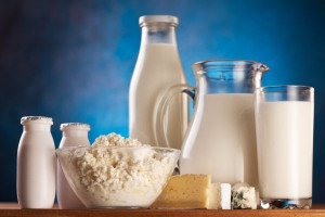 Kolejne spadki cen produktów mlecznych