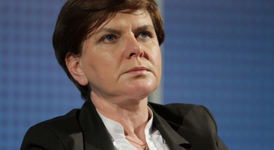 Rząd powinien obecnie podjąć konkretne decyzje i przedstawić plan pomocy rolnikom w związku z suszą Szydło: rząd powinien dziś pokazać konkretny plan pomocy rolnikom