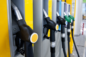Sprzedaż paliw nie jest zagrożona, ceny nadal będą spadać