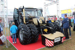 Farmtrac Vip Edition: ciekawy design w polskim ciągniku