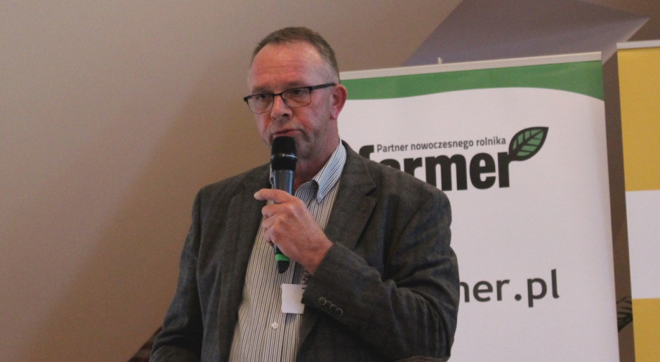 Arend Jan Hendriks, właściciel przedsiębiorstwa Hendripol w Kawęcinie, fot.farmer.pl Robot udojowy ogranicza stres