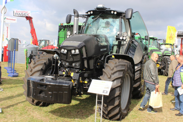 Deutz-Fahr 7250 TTV, fot. kh Wojownik na Agro Show, czyli Deutz-Fahr serii 7000 w wersji "Warrior"