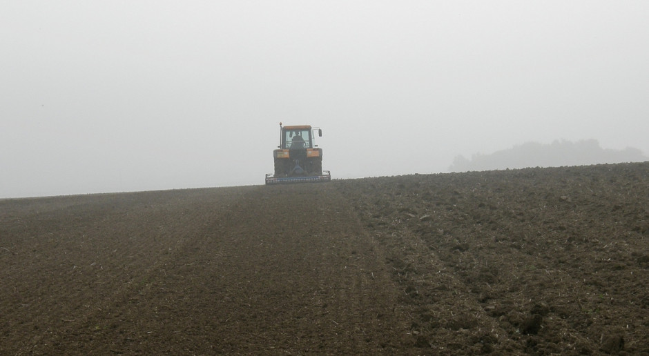 Za objęciem rolników podatkiem dochodowym są Nowoczesna i KORWiN, a takiemu rozwiązaniu sprzeciwiają się PiS, Zjednoczona Lewica i PSL. Fot. Olivier Bacquet/flickr.com Barometr Wyborczy: Większość chce, żeby rolnicy płacili PIT