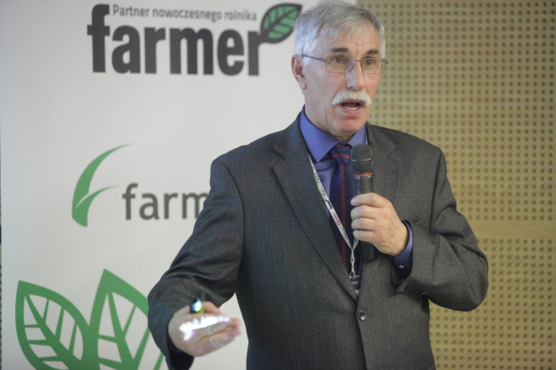 Prof. dr hab. Witold Grzebisz z Katedry Chemii Rolnej i Biogeochemii Środowiska Uniwersytetu Przyrodniczego w Poznaniu. Fot. P. Pawłowski Jak nawozić uprawy w warunkach stresowych?