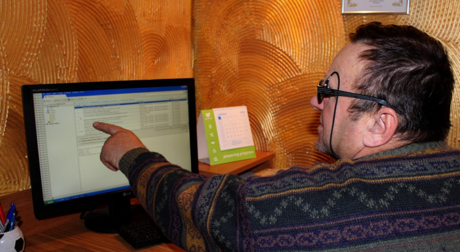 Korzystanie z elektronicznej wersji raportów wynikowych jest dla wielu rolników wygodniejszą formą niż tradycyjna forma papierowa. Fot. Ł.Ch. Raporty wynikowe możesz dostać szybciej i taniej