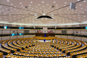 Kandydaci na unijnych komisarzy odpowiedzieli na pisemne pytania PE