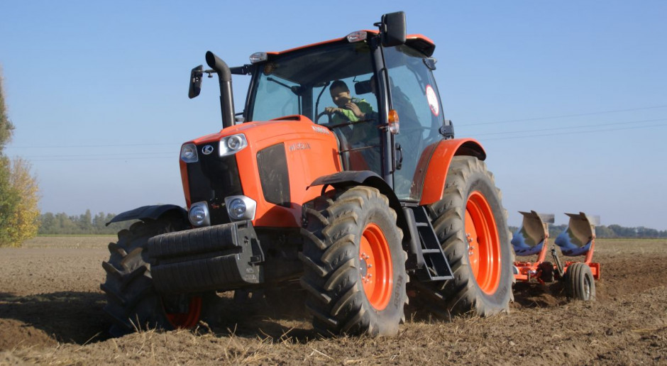 Na ciągniki Kubota można teraz uzyskać rabaty sięgające 24,6 tys. zł brutto, fot. Kubota Promocyjne ceny ciągników Kubota