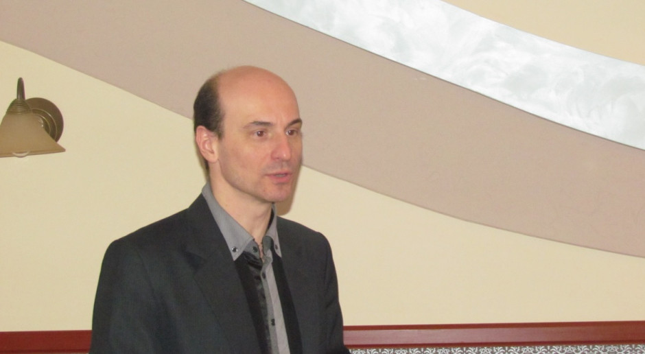 Dr inż. Tomasz Schwarz z Uniwersytetu Rolniczego w Krakowie. Fot. BW Immunoglobuliny z suszonej plazmy krwi nieprzydatne dla prosiąt