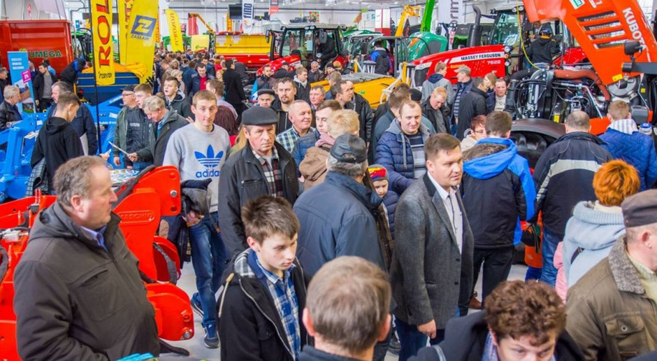 W Lublinie czołowi producenci i dystrybutorzy oraz regionalni dealerzy zaprezentowali nowości asortymentowe, innowacyjne rozwiązania, a także trendy na 2016 rok. Fot. agro-park.pl Wielki sukces Targów AGRO-PARK