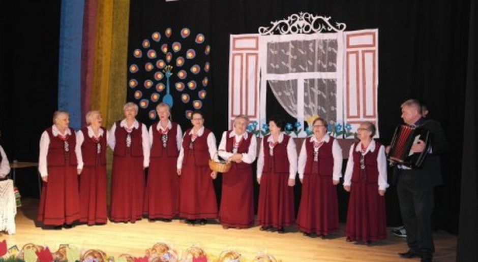 XIII Międzynarodowe Spotkania z Konopielką, fot. www.knyszyn.pl Podlaskie: Zwyczaj wiosennego kolędowania z Konopielką