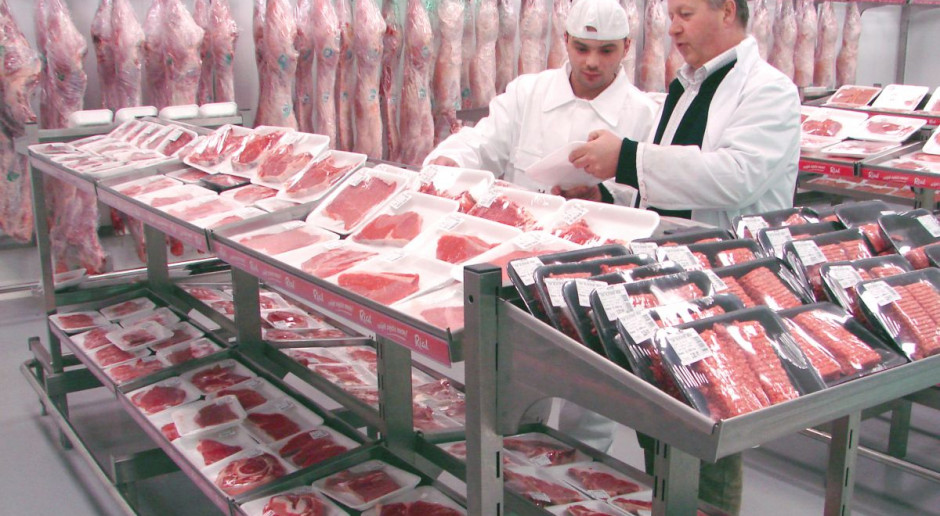 Klasyfikacja tusz w zakładach mięsnych powinna być niezależna, a w powoływaniu i wynagradzaniu klasyfikatorów powinny brać udział organizacje branżowe i producenckie. fot. fotolia Klasyfikator tusz w zakładach mięsnych powinien być niezależny