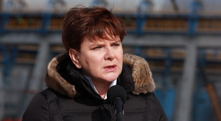 Podczas konferencji prasowej w Szczecinie szefowa rządu była pytana o sytuację w stadninie koni w Janowie Podlaskim, gdzie w nocy z piątku na sobotę padła trzecia klacz - Amra. Fot. Sławomir Borewicz Szydło: Będę rozmawiać z ministrem rolnictwa o sytuacji w stadninie w Janowie