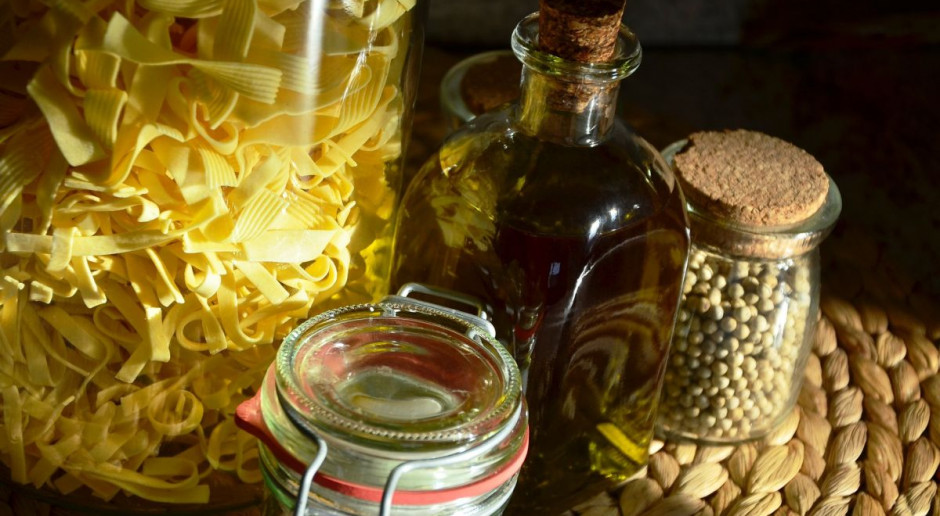 Indeks wskazujący na miesięczne zmiany cen dla koszyka produktów żywnościowych obejmuje zboża, oleje, nabiał, mięso i cukier. Fot. pixabay FAO: W marcu żywność podrożała, ale nieznacznie