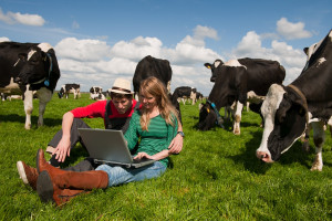 Raport KE o młodych rolnikach w UE
