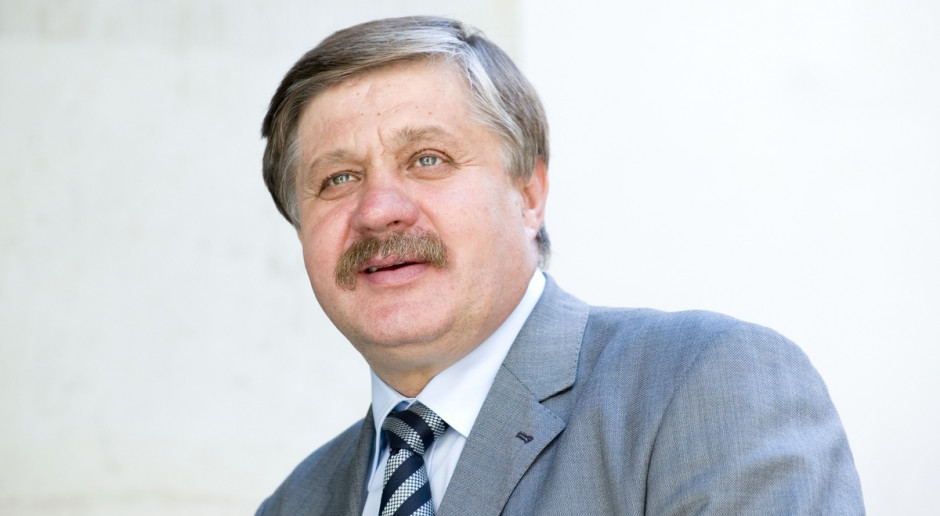 Szef resortu rolnictwa Krzysztof Jurgiel przedstawił w czwartek w Senacie program ministerstwa na lata 2015-2019 fot. P. Waniorek Jurgiel: Chcemy, by większe zyski zostawały w kieszeni rolników