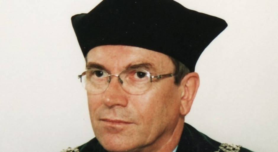 Fot. www.up.lublin.pl Znawca gleb prof. Andrzej Mocek doktorem h.c. UP w Lublinie