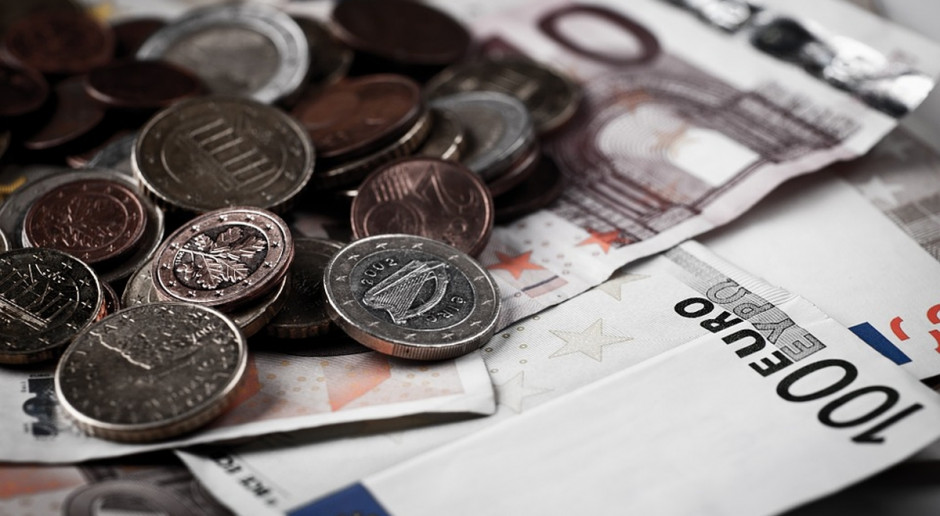 MRiRW pracuje nad zmianą systemu dopłat bezpośrednich; fot. pixabay Do wysokobiałkowych dopłaty do produkcji, nie obszaru?