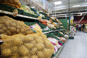 Rząd chce wyeliminować nieuczciwe praktyki w relacjach producent żywności - handel