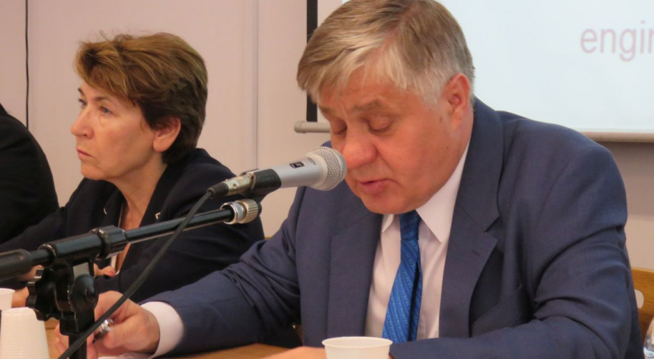 Krzyszfof Jurgiel, Minister Rolnictwa i Rozwoju Wsi oraz Zofia Krzyżanowska, Radca Generalny MRiRW fot. Łukasz Głuchowski Jak ma być rozdysponowana unijna pomoc dla sektora mleka?