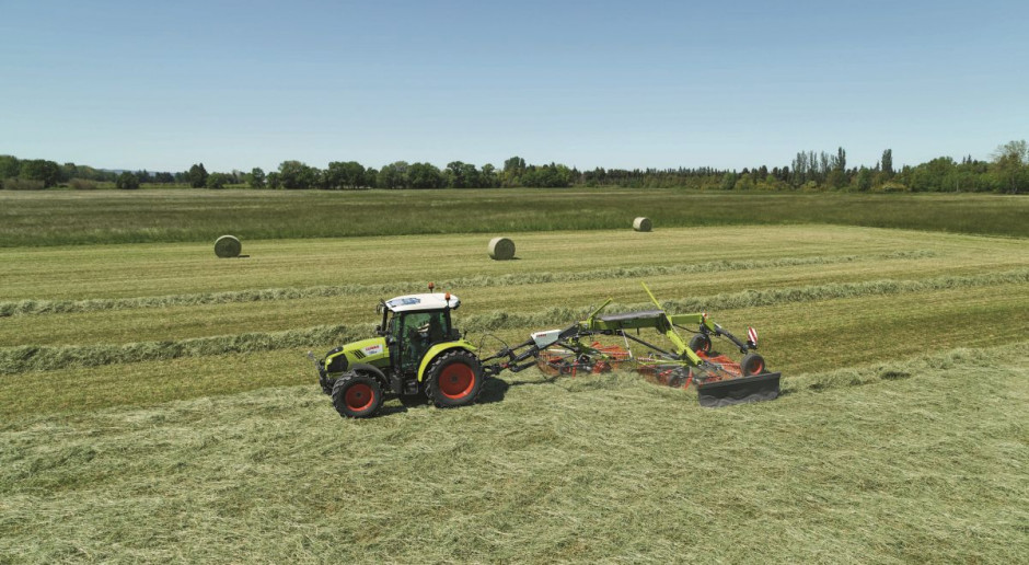 Trzy nowe modele zgrabiarek powinny zainteresować zwłaszcza gospodarstwa indywidualne; fot. Claas Nowe dwuwirnikowe zgrabiarki Claas Liner
