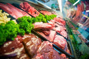 Branża mięsna: konsumenci coraz częściej wybierają polskie produkty