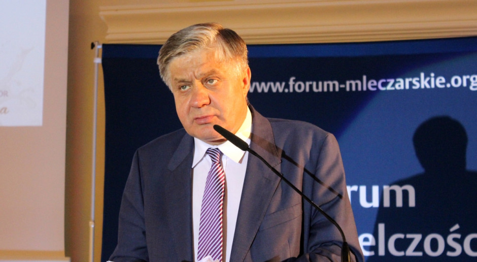 Minister Rolnictwa i Rozwoju Wsi, Krzysztof Jurgiel, fot.Ł.Chmielewski Jakie działania dla sektora mleczarskiego podejmuje rząd?