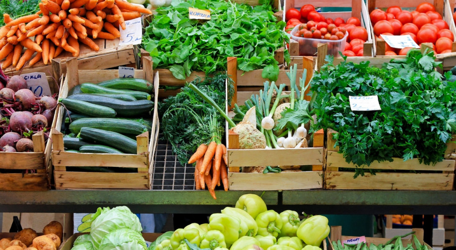 Fot. Shutterstock GUS wstępnie: Dużo lepsze tegoroczne zbiory warzyw i owoców