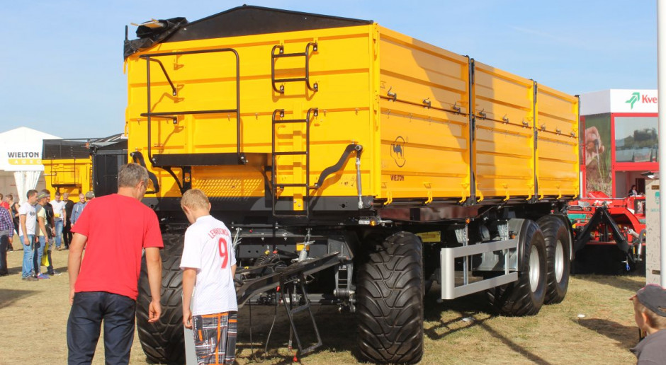 Fot.Farmer.pl Łódzkie: Zakłady Wielton wstrzymują czasowo produkcję