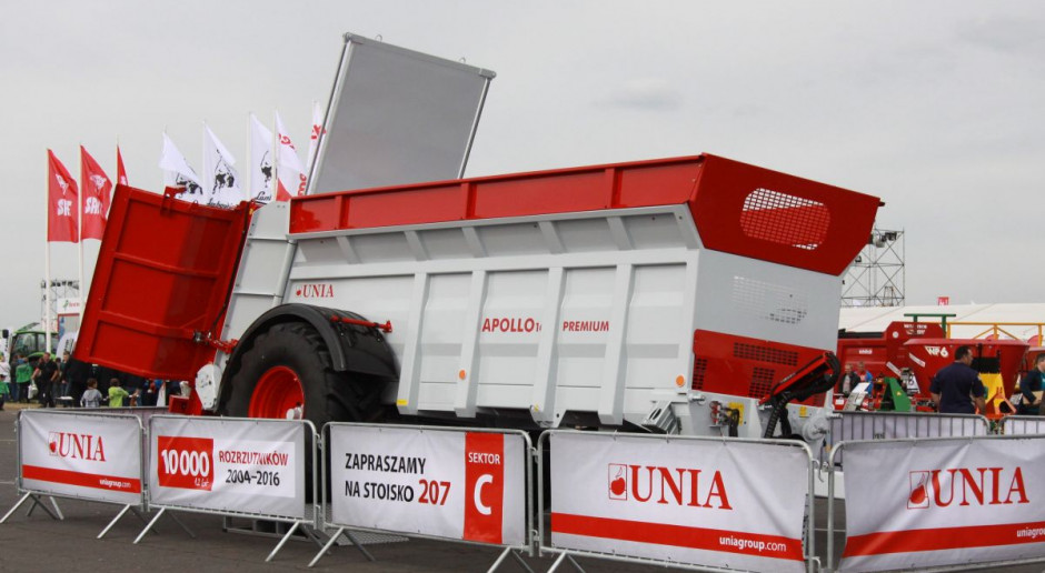 Jubileuszowy rozrzutnik Apollo 16 z Unia Group, fot. Unia Group Unia Group wyprodukowała 10 tys. rozrzutników