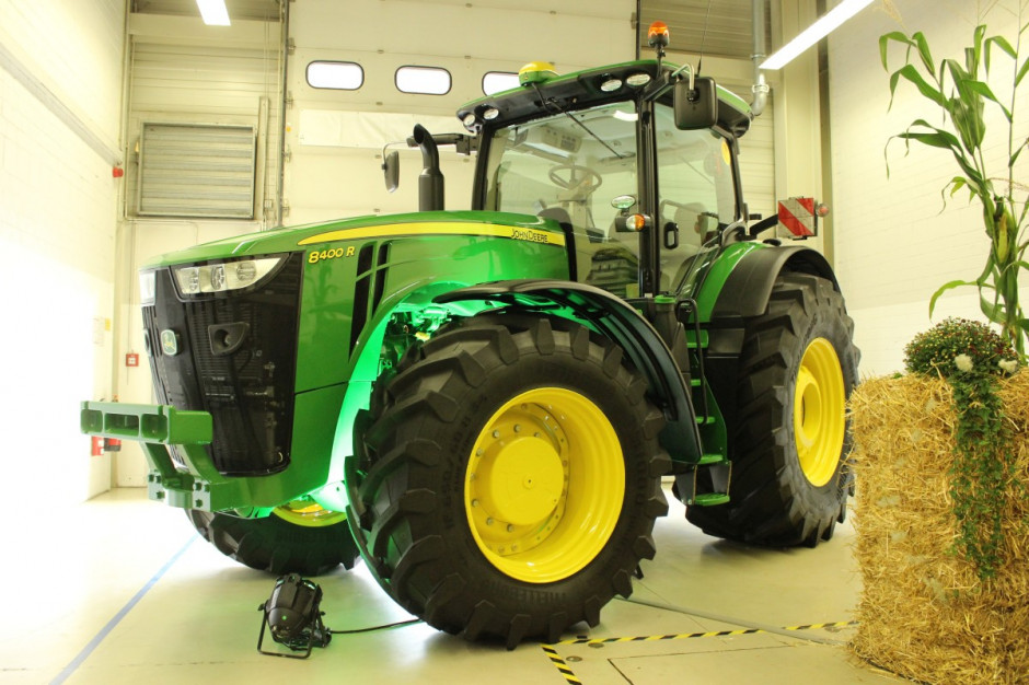 Galeria Dla każdego coś odpowiedniego nowości Johna Deere'a na sezon