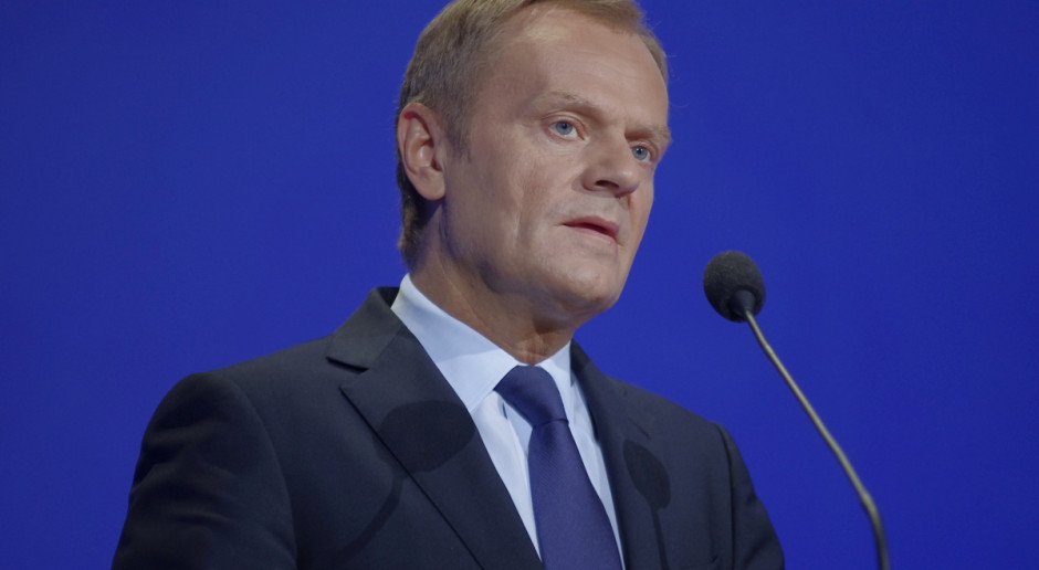 Mam nadzieję, że w piątek będziemy mieli porozumienie, które umożliwi podpisanie umowy z Kanadą. Ona jest bezpieczniejsza i lepsza niż jakiekolwiek inne porozumienie ws. wolnego handlu - powiedział Tusk w czwartek w Brukseli; Fot. P. Waniorek Tusk obawia się, że CETA będzie ostatnią umową UE ws. wolnego handlu