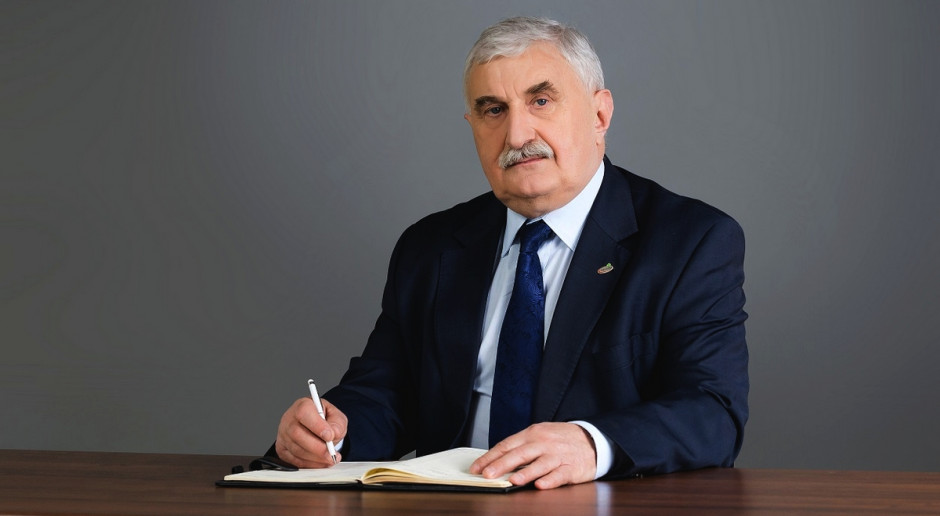 Sytuację na rynku mleka komentuje Lech Karendys, Dyrektor Wydziału Handlu Mlekpol SM Mlekpol: Sytuacja na rynku mleka surowego nadal jest skomplikowana