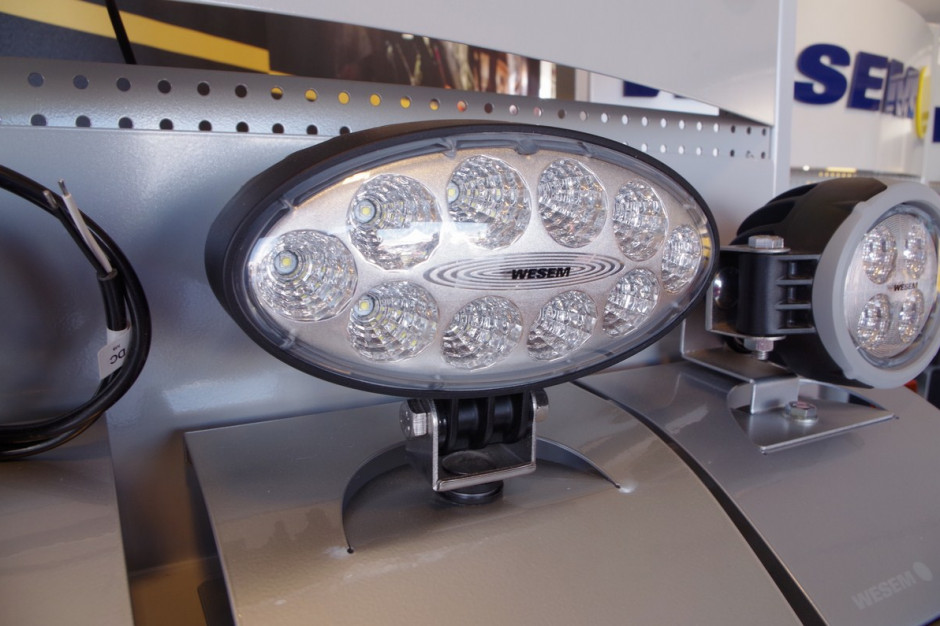Lampa LED, alternatywa dla halogenów? fot. GS