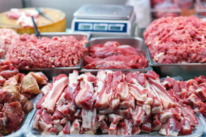 Kolejne zawirowania na chińskim rynku wieprzowiny