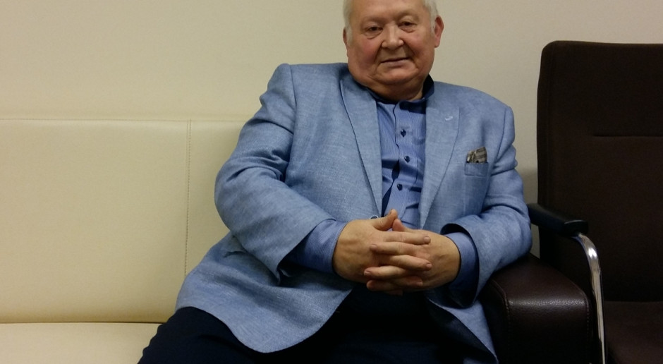 Kazimierz Stańczyk to historia polskiego wędliniarstwa. Nie ma w Polsce większego znawcy branży mięsnej. Z głów wieprzowych powstawały kabanosy, z wymion można było zrobić świetne schabowe